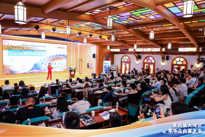 AI机器人引领科技与产业新变革